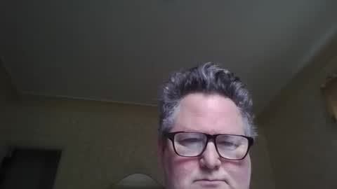 bluemoose70 online show from October 20, 3:17 pm