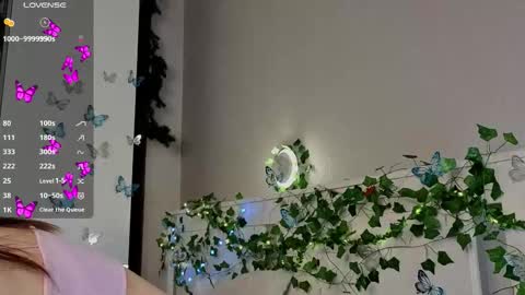 Dolores online show from February 20, 6:02 am