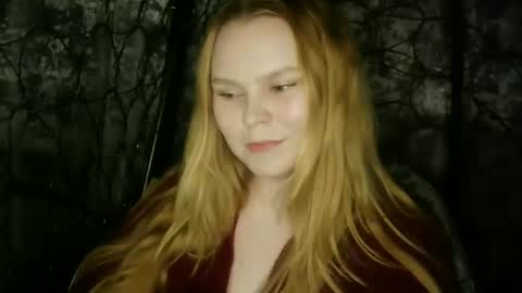 blushing_star online show from October 3, 4:37 pm