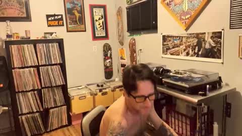 ZuperZexyZounds online show from February 25, 5:33 am