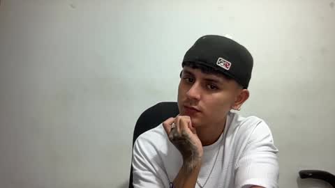 Bob  INDEPENDENT MODEL online show from December 27, 11:21 pm