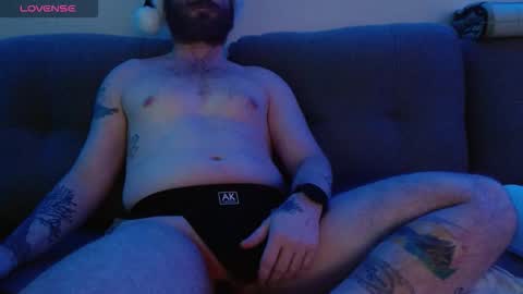 Bobby English online show from December 20, 9:38 am