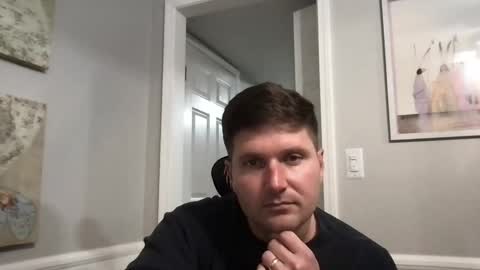 bobbylightfoot3 online show from December 13, 3:49 am