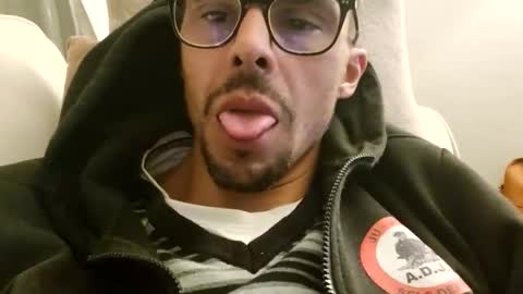 Snapshot of bomale89 chatting on October 16, 9:02 pm bomale89 online show from October 16, 9:02 pm