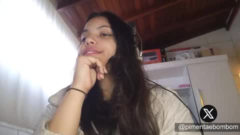 Snapshot of bombomepimenta chatting on September 13, 1:02 pm bombomepimenta online show from September 13, 1:02 pm