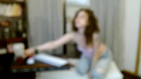 BombshellBaeby online show from April 11, 8:51 am