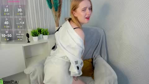 Bonnie online show from December 18, 1:34 am