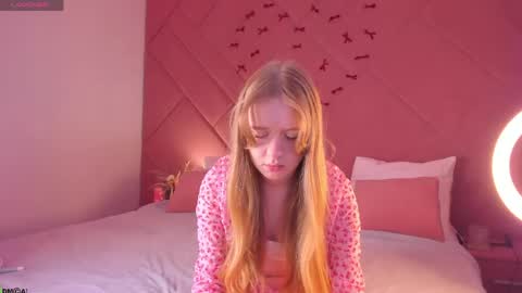 Bonnie online show from April 12, 11:53 pm