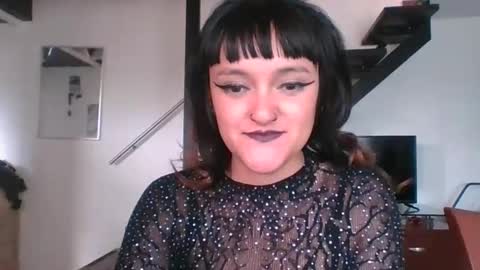 bonniediamond online show from October 28, 7:48 pm