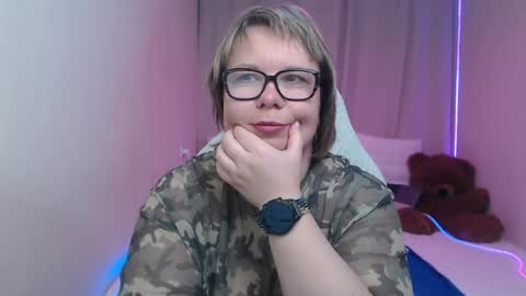 bonnnyboobsy online show from May 9, 12:22 pm
