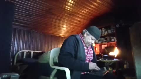 Booshwa online show from February 3, 3:31 am