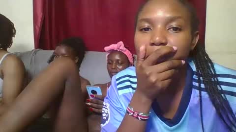 bootie_caramel online show from February 24, 6:26 pm