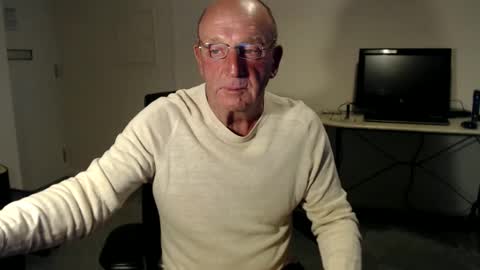 Snapshot of boppy21 chatting on March 5, 6:56 pm Boppy21 online show from March 5, 6:56 pm