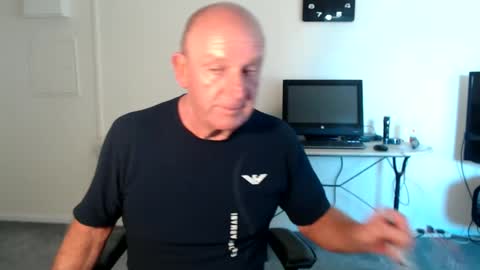 Snapshot of boppy21 chatting on March 4, 2:42 pm Boppy21 online show from March 4, 2:42 pm