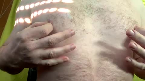 Snapshot of borndaniel634423 chatting on March 5, 7:05 am borndaniel634423 online show from March 5, 7:05 am