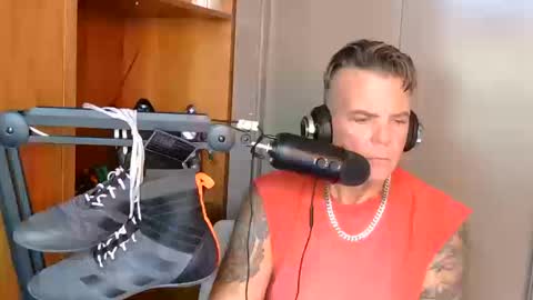 BOSS online show from October 12, 9:27 pm