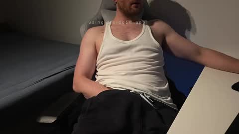 bottomtsinner online show from April 18, 10:21 pm