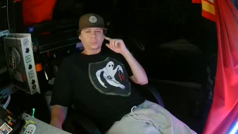 Bowerboi1217 online show from November 27, 1:19 pm