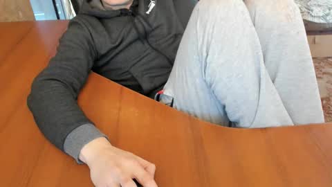 BoyApollon online show from January 11, 8:31 am