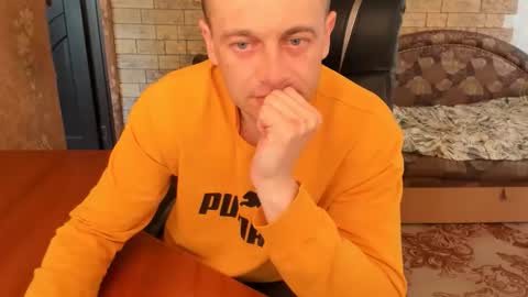 BoyApollon online show from March 8, 7:12 am