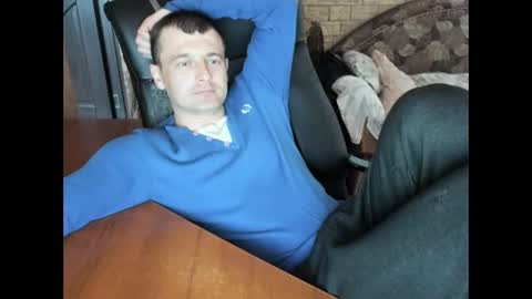 BoyApollon online show from February 20, 2:30 pm