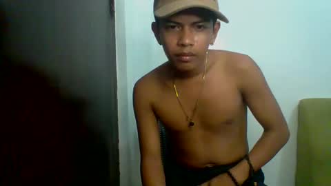 boyax online show from December 8, 10:03 pm