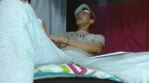 boyfantasies_11 online show from December 2, 12:42 am