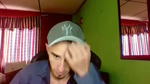 Felipe  online show from July 3, 4:56 pm