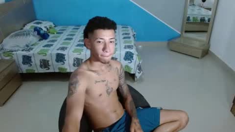 boyhot_sw online show from February 13, 7:24 am