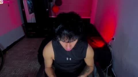 Snapshot of boylatin_777 chatting on February 3, 3:42 am miguel online show from February 3, 3:42 am