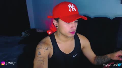 Snapshot of boylatin_777 chatting on October 3, 5:16 am miguel online show from October 3, 5:16 am