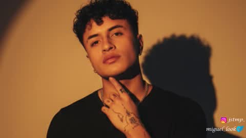 Snapshot of boylatin_777 chatting on October 11, 6:33 pm miguel online show from October 11, 6:33 pm