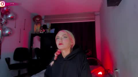 Snapshot of boylatin_777 chatting on February 17, 3:36 am miguel online show from February 17, 3:36 am