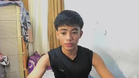 HI IM JAMES DONT FORGET GIVE ME THUMBS UP AND JOIN TO MY FANCLUB online show from July 10, 11:48 am