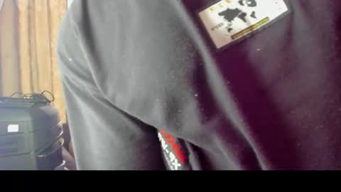 boys_blackandwhite online show from February 3, 10:14 pm