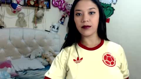 nikky and jeik online show from January 22, 8:38 pm