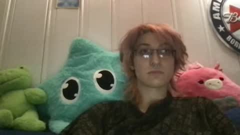 boywithbug online show from February 8, 2:26 am