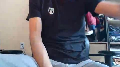 boyzinm2 online show from April 29, 2:44 pm