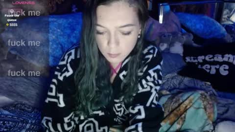 Snapshot of bpdbrittany chatting on January 17, 10:11 am bpdbrittany online show from January 17, 10:11 am