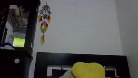 brad_and_emma293215 online show from March 18, 6:25 pm