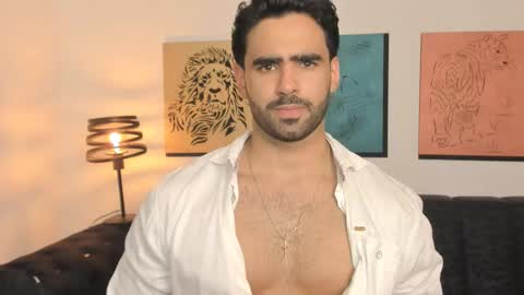 bradleymartin7 online show from March 13, 10:13 pm