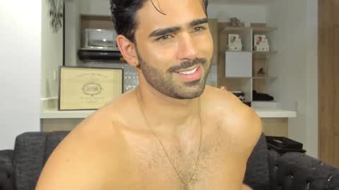 Snapshot of bradleymartin7 chatting on February 28, 1:26 am bradleymartin7 online show from February 28, 1:26 am