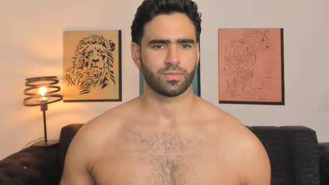 bradleymartin7 online show from March 8, 6:12 pm