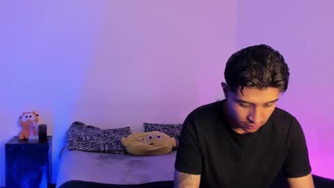 Snapshot of bradlovemma_ chatting on January 13, 4:18 am BradLovEmma  online show from January 13, 4:18 am