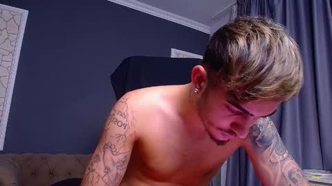 BrandonTateX online show from November 4, 11:00 am