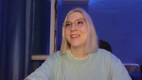 Belle  online show from June 20, 3:29 pm