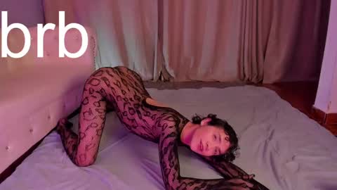   online show from September 19, 9:18 pm