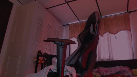 brasi_ online show from December 19, 7:09 pm