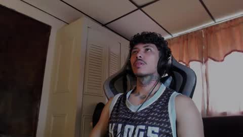 brasi_ online show from February 20, 5:48 pm