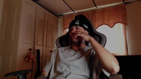 brasi_ online show from February 21, 5:49 pm